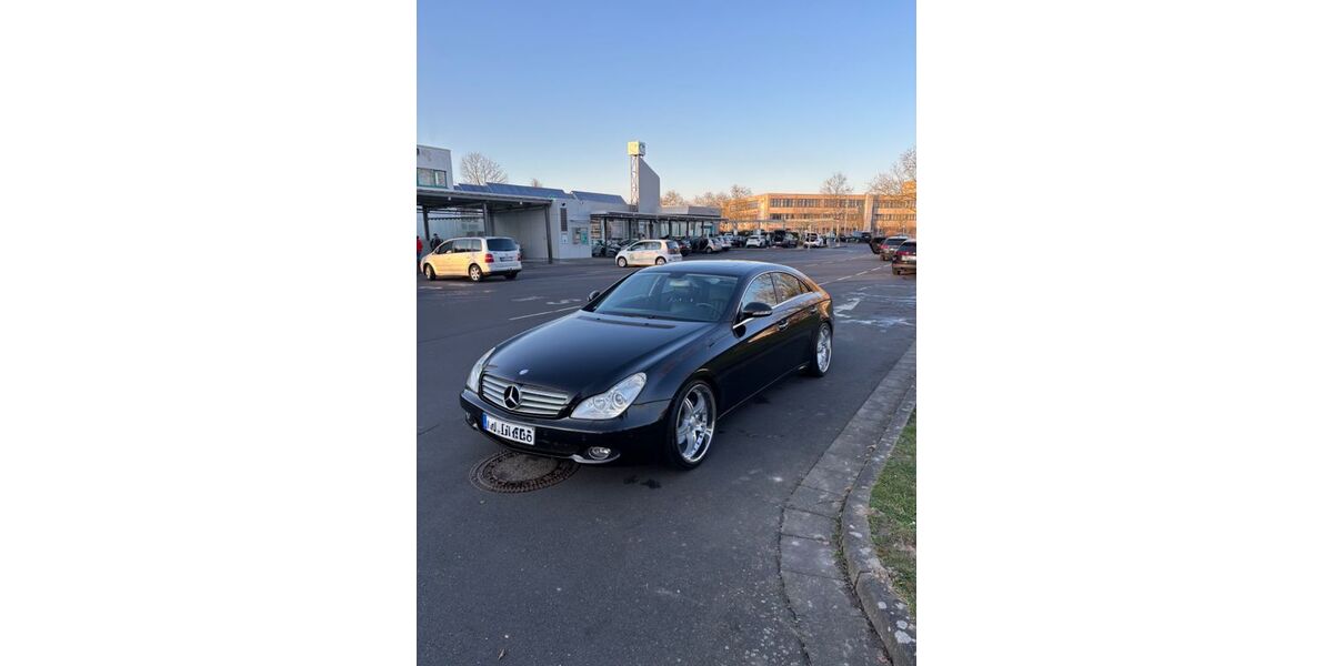 Mercedes-Benz CLS 350 199.998 km 10.000 &euro; Ratingen 40878