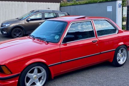 BMW 323 165.000 km 11.900 &euro; Wegberg 41844