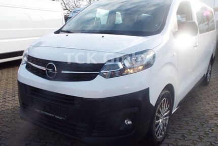 Opel Vivaro 45.000 km 15.351 &euro; Mönchengladbach 41063