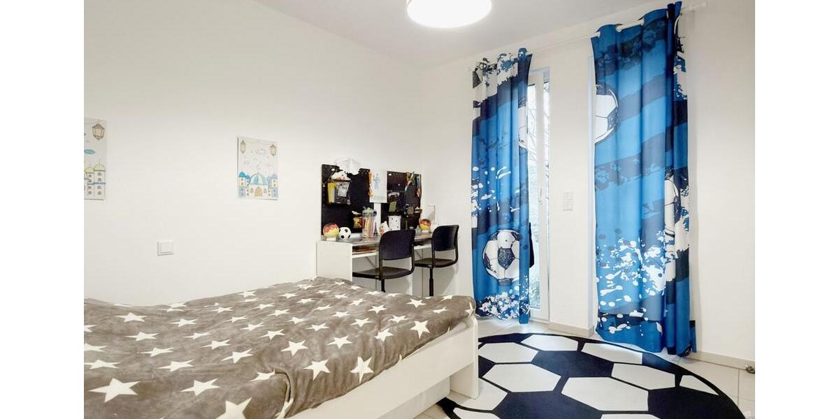 Etagenwohnung Langenfeld (Rheinland) - 3 Zimmer, 111 m&sup2;, 1.550&euro; | Angebot:24600343