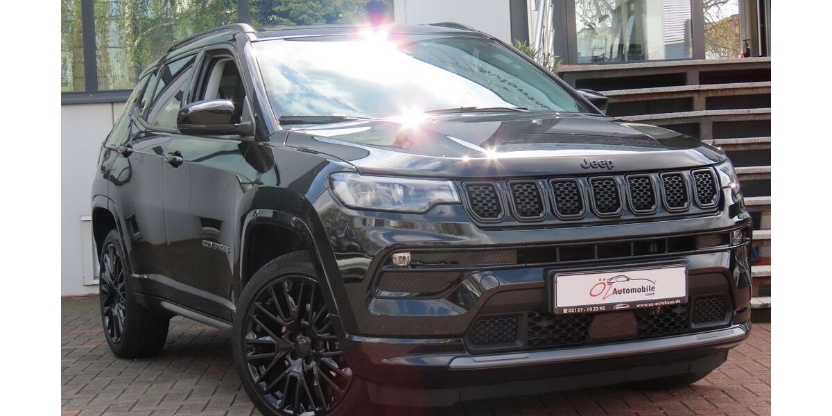 Jeep Compass 42.089 km 22.900 &euro; Neuss 41469